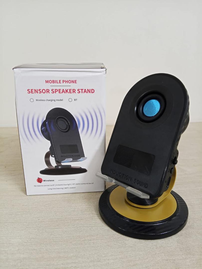 Soporte para teléfono con alta voz y cargador